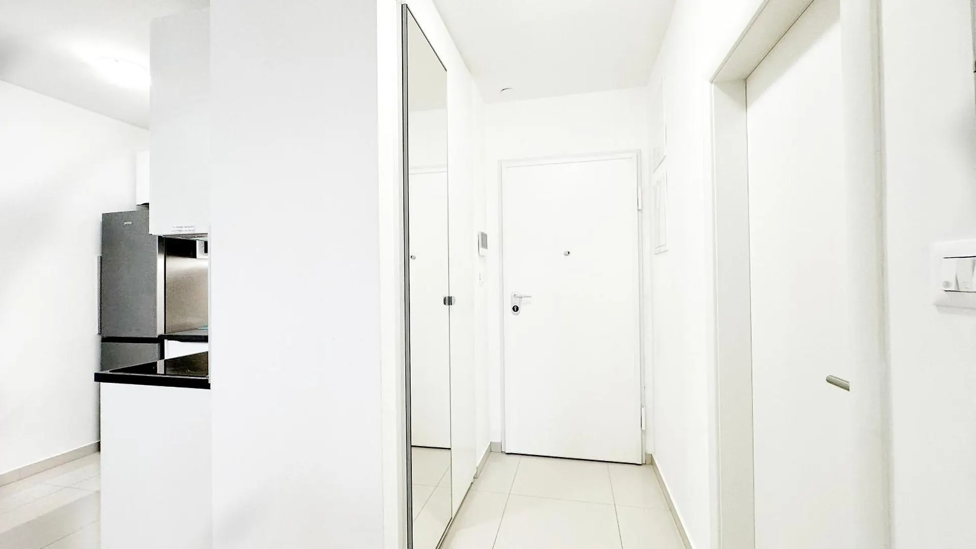 S'Akvarel 2 & 3 - Private Garage Apartment Split