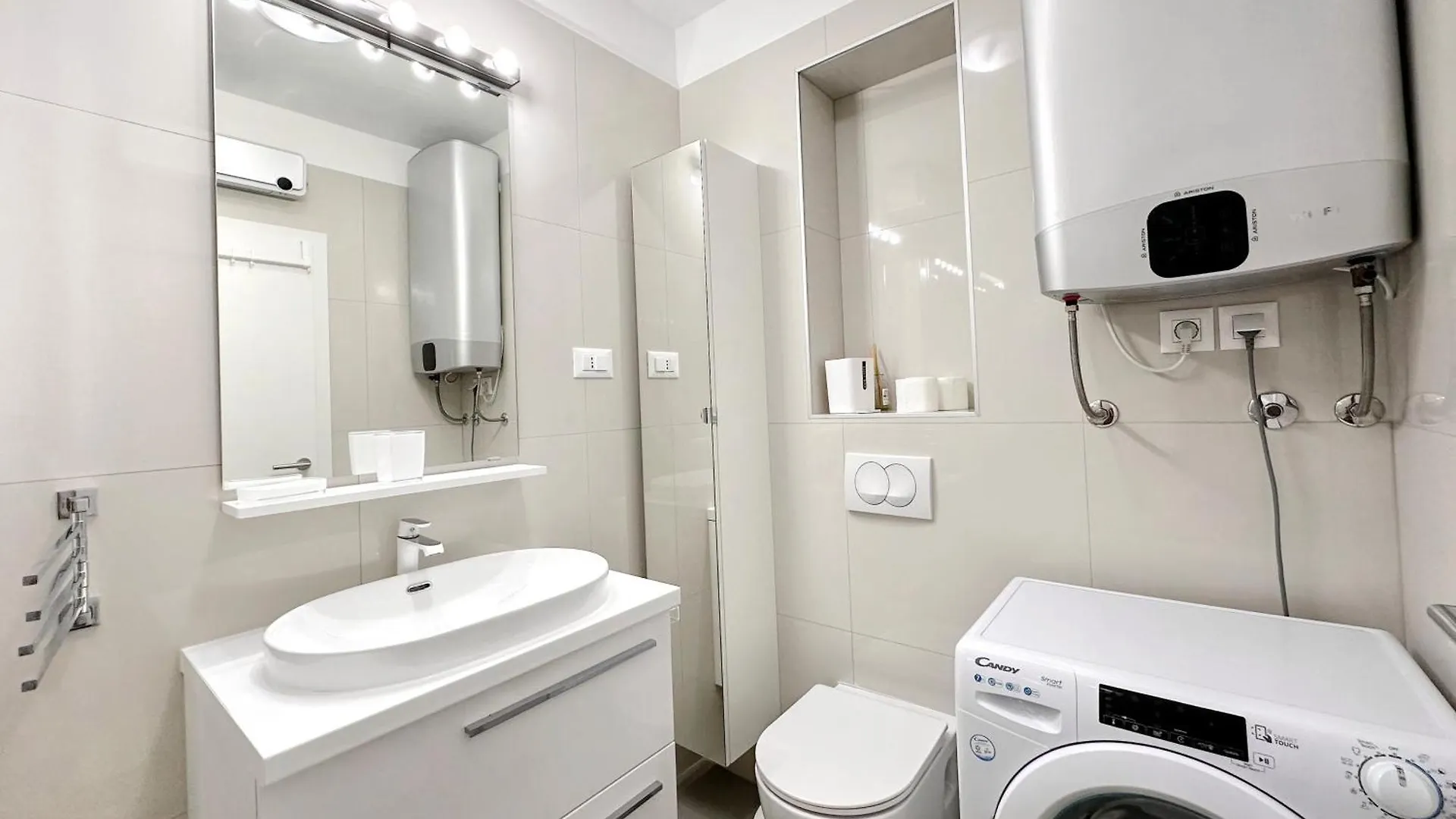 S'Akvarel 2 & 3 - Private Garage Apartment Split Croatia