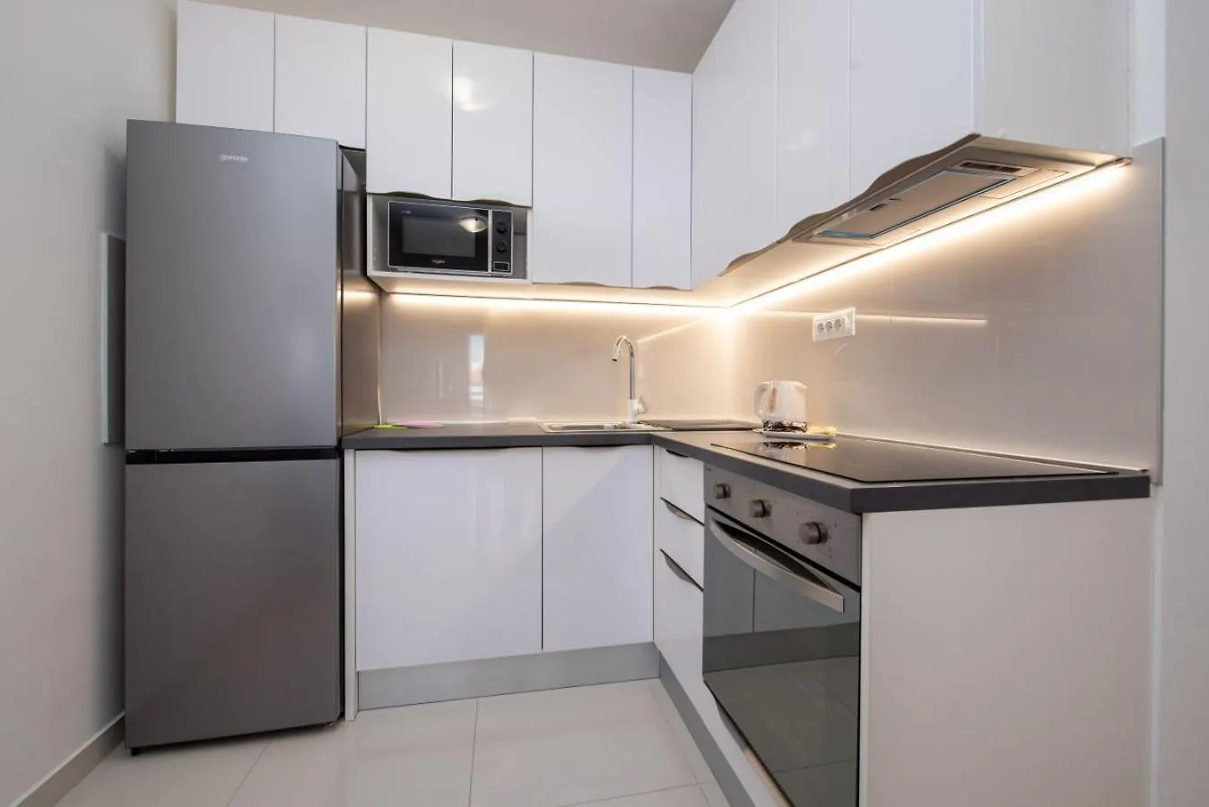 S'Akvarel 2 & 3 - Private Garage Apartment Split
